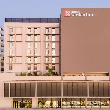 Hilton Garden Inn Windhoek Exteriör bild