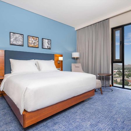 Hilton Garden Inn Windhoek Exteriör bild